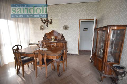 Villa in Vercelli, Vercelli, Vercelli - € 200.000 | Ref: 7683 - foto 4
