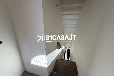 Villa en Galatone, Lecce, Galatone - € 29.000 | Ref: ZBL-1393 - photo 8