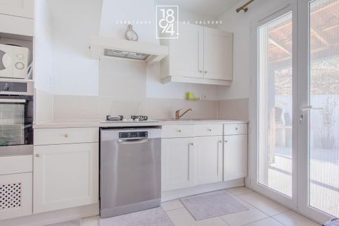 Villa a Venelles, Bouches-du-Rhone, Venelles - € 700.000 | Ref: XC18-91R-E9B - foto 6