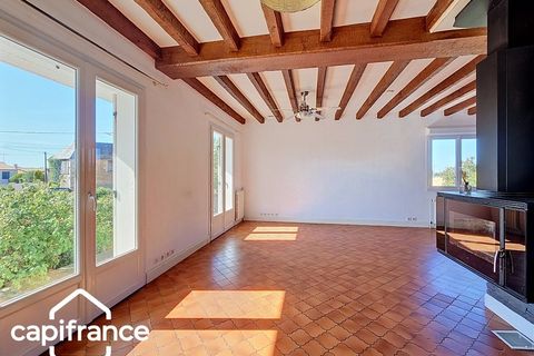 Villa a Saint-Jacques-de-Thouars, Deux-Sevres, Saint-Jacques-de-Thouars - € 179.000 | Ref: 340937695713 - foto 3