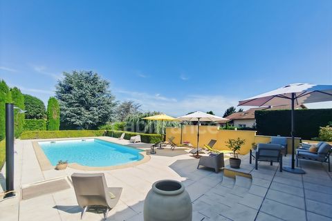 Villa in Tournus, Saone-et-Loire, Tournus - € 497.000 | Ref: 340931303179 - foto 19