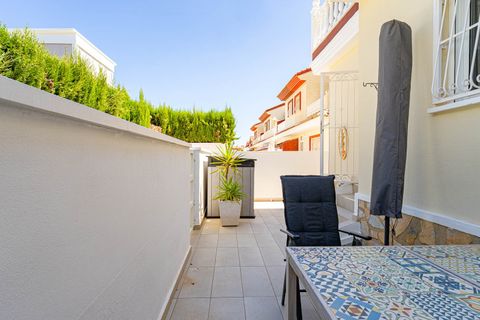 Byhus i Ciudad Quesada, Alicante, Ciudad Quesada - € 285.000 | Ref: DSC-91418 - foto 16