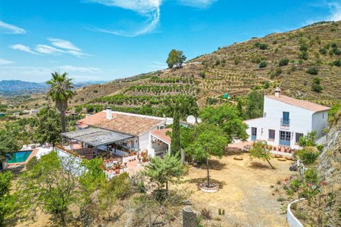 Villa i Velez Malaga, Malaga, Velez Malaga - € 635.000 | Ref: R5437525 - foto 2