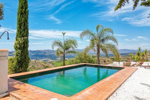 Villa i Velez Malaga, Malaga, Velez Malaga - € 635.000 | Ref: R5437525 - foto 5