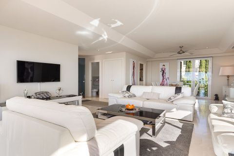 Penthouse i Casares, Malaga, Casares - € 630.000 | Ref: R5436112 - foto 8