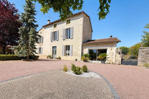 Villa i Verteuil-sur-Charente, Charente, Verteuil-sur-Charente - € 318.000 | Ref: BVI86414 - foto 1