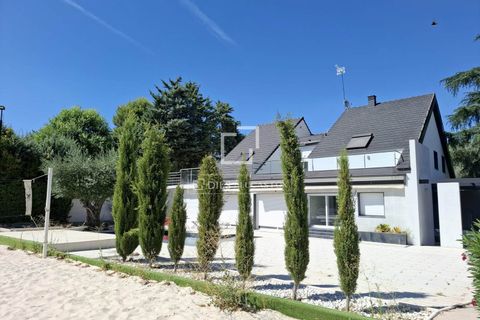 Villa i Alcobendas, Madrid, Alcobendas - € 4.100.000 | Ref: MAD71710 - foto 2