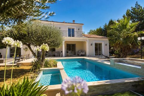 Villa a Saint-Cezaire-sur-Siagne, Alpes-Maritimes - foto 1