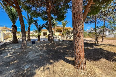 Villa a Ciudad Quesada, Alicante, Ciudad Quesada - € 2.300/mes | Ref: CHA0067 - foto 11