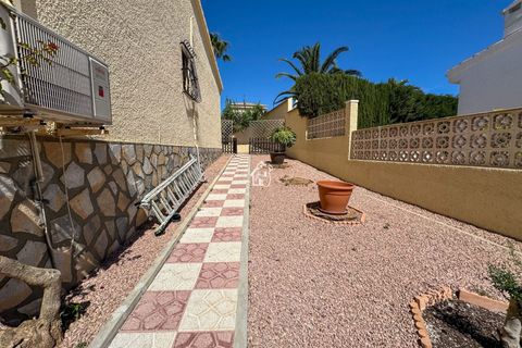 Villa a Ciudad Quesada, Alicante, Ciudad Quesada - € 2.300/mes | Ref: CHA0067 - foto 13
