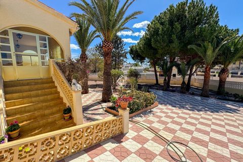 Villa a Ciudad Quesada, Alicante, Ciudad Quesada - € 2.300/mes | Ref: CHA0067 - foto 18