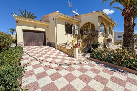 Villa a Ciudad Quesada, Alicante, Ciudad Quesada - € 2.300/mes | Ref: CHA0067 - foto 19