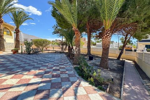 Villa a Ciudad Quesada, Alicante, Ciudad Quesada - € 2.300/mes | Ref: CHA0067 - foto 20