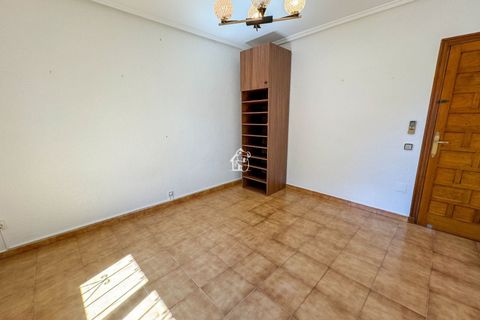 Villa a Ciudad Quesada, Alicante, Ciudad Quesada - € 2.300/mes | Ref: CHA0067 - foto 38