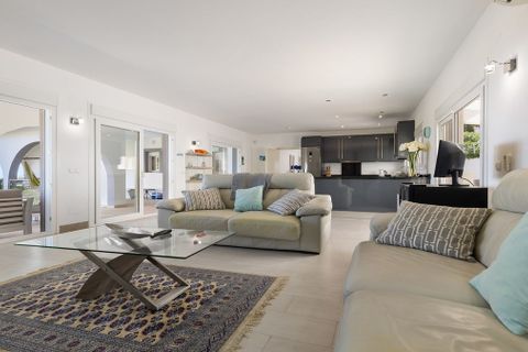 Villa i La Duquesa, Malaga, La Duquesa - € 1.100.000 | Ref: R5438518 - foto 12