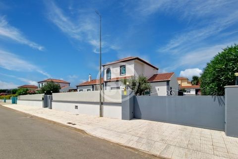 Villa in Quelfes, Faro, Quelfes - € 860.000 | Ref: V4-011 - foto 1