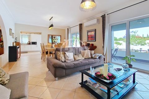Villa in Quelfes, Faro, Quelfes - € 860.000 | Ref: V4-011 - foto 7