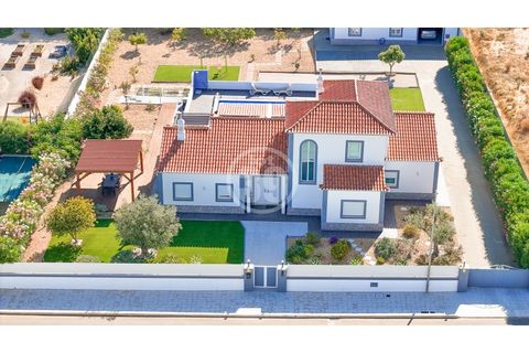 Villa in Quelfes, Faro, Quelfes - € 860.000 | Ref: V4-011 - foto 43