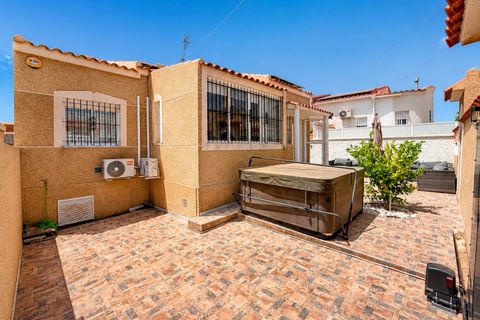 Villa i La Marina, Alicante, La Marina - € 255.000 | Ref: NP:893 - foto 2