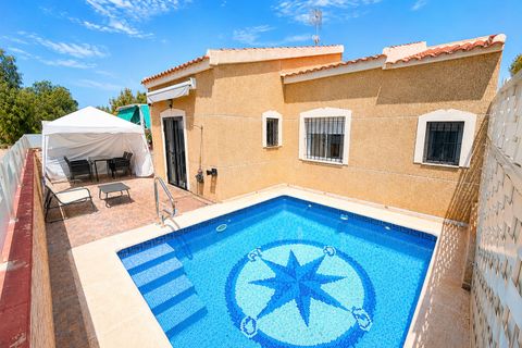 Villa i La Marina, Alicante, La Marina - € 255.000 | Ref: NP:893 - foto 1