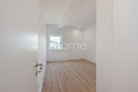 Erhvervsejendom i Mozelos, Aveiro, Mozelos - € 275.000 | Ref: ZMPT591043 - foto 7