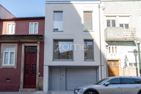 Villa i Paranhos, Porto, Paranhos - € 990.000 | Ref: ZMPT581253 - foto 2