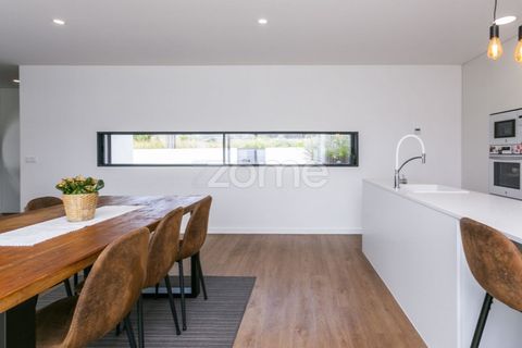Villa em Serzedo, Porto, Serzedo - € 650.000 | Ref: ZMPT590954 - foto 14
