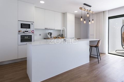 Villa em Serzedo, Porto, Serzedo - € 650.000 | Ref: ZMPT590954 - foto 16