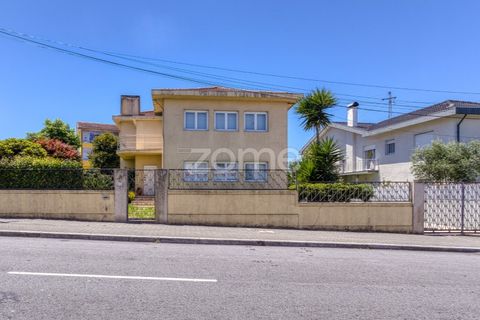Villa em Oliveira do Douro, Porto, Oliveira do Douro - € 950.000 | Ref: ZMPT590237 - foto 5