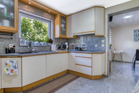 Villa em Oliveira do Douro, Porto, Oliveira do Douro - € 950.000 | Ref: ZMPT590237 - foto 12