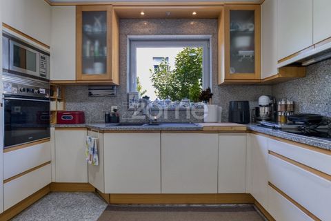 Villa em Oliveira do Douro, Porto, Oliveira do Douro - € 950.000 | Ref: ZMPT590237 - foto 24