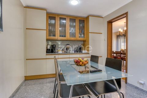 Villa em Oliveira do Douro, Porto, Oliveira do Douro - € 950.000 | Ref: ZMPT590237 - foto 26