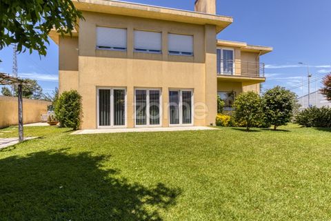 Villa em Oliveira do Douro, Porto, Oliveira do Douro - € 950.000 | Ref: ZMPT590237 - foto 36