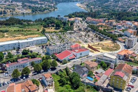 Villa em Oliveira do Douro, Porto, Oliveira do Douro - € 950.000 | Ref: ZMPT590237 - foto 42
