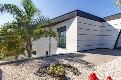 Villa i Guimaraes, Braga, Guimaraes - € 799 000 | Ref: ZMPT586770 - foto 5
