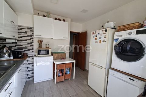 Lejlighed i Sintra, Lisbon, Sintra - € 297.500 | Ref: ZMPT589583 - foto 1