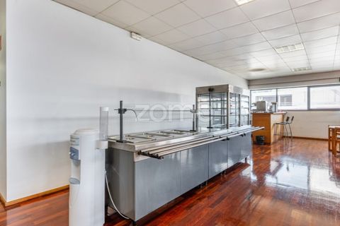 Erhvervsejendom i Maia, Porto, Maia - € 980.000 | Ref: ZMPT588721 - foto 12