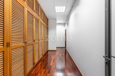 Erhvervsejendom i Maia, Porto, Maia - € 980.000 | Ref: ZMPT588721 - foto 14