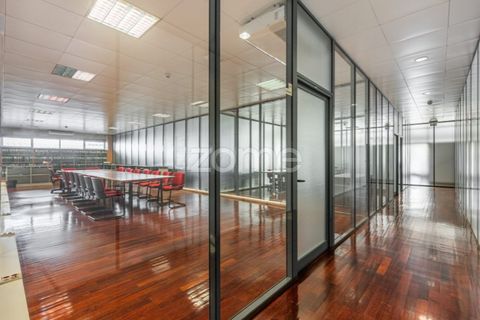 Erhvervsejendom i Maia, Porto, Maia - € 980.000 | Ref: ZMPT588721 - foto 16