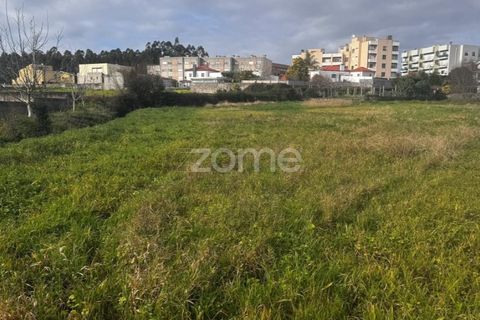 Helårsgrund i Maia, Porto, Maia - € 150.000 | Ref: ZMPT584209 - foto 3