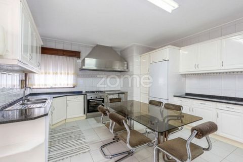 Villa i Grijo, Porto, Grijo - € 695.000 | Ref: ZMPT575844 - foto 14