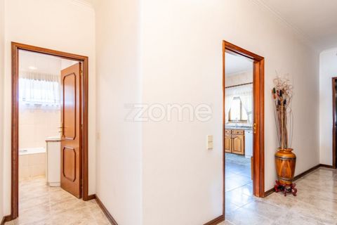 Villa i Crestuma, Porto, Crestuma - € 429.900 | Ref: ZMPT576124 - foto 32