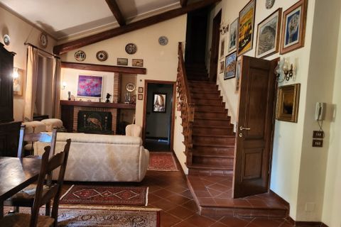 Villa i Salsomaggiore Terme, Parma, Salsomaggiore Terme - € 550.000 | Ref: es5554828 - foto 2