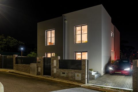 Villa i Cascais, Lisbon, Cascais - € 880.000 | Ref: CB07-0019 - foto 2