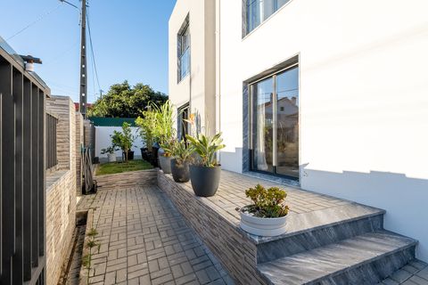 Villa i Cascais, Lisbon, Cascais - € 880.000 | Ref: CB07-0019 - foto 8