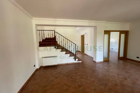 Villa a Avella, Avellino, Avella - € 900/mes | Ref: 8297 - foto 4