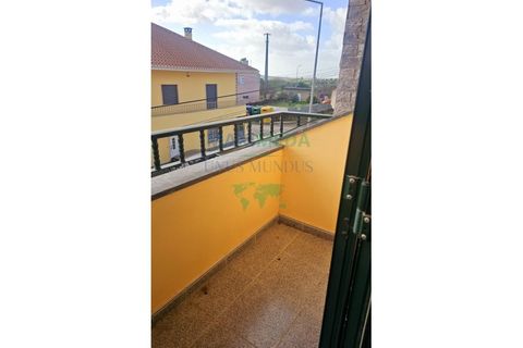 Villa a Amadora, Lisbon, Amadora - € 2.200/mes | Ref: MORADIA MOINHOS DA FUNCHEIRA - foto 3