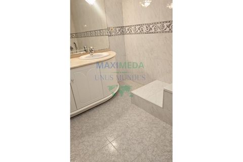 Villa a Amadora, Lisbon, Amadora - € 2.200/mes | Ref: MORADIA MOINHOS DA FUNCHEIRA - foto 8