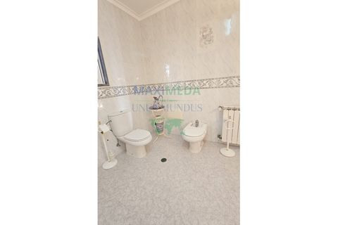 Villa a Amadora, Lisbon, Amadora - € 2.200/mes | Ref: MORADIA MOINHOS DA FUNCHEIRA - foto 16