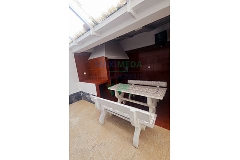 Villa a Amadora, Lisbon, Amadora - € 2.200/mes | Ref: MORADIA MOINHOS DA FUNCHEIRA - foto 35